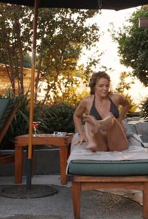 Dina Meyer feet photo thumbnail