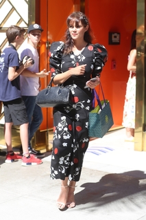 Dina Shihabi feet photo 3