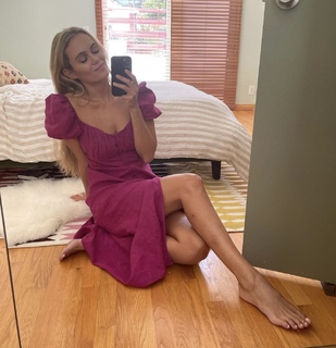 Dina Shihabi feet photo 2