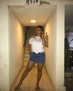 Dinah Jane feet photo 16