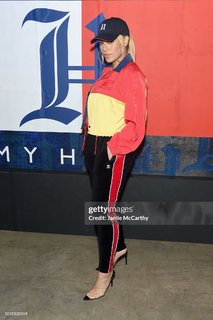 Dinah Jane feet photo 15