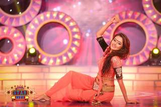 Dinakshie Priyasad feet photo 7
