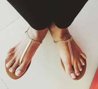 Dinakshie Priyasad feet photo 5