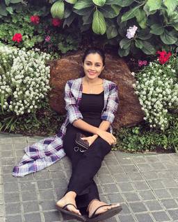 Dinakshie Priyasad feet photo 18