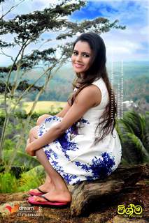 Dinakshie Priyasad feet photo 16