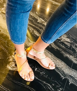 Dinakshie Priyasad feet photo 18