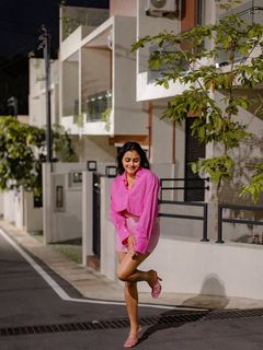 Dinakshie Priyasad feet photo 8