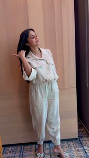 Dinakshie Priyasad feet photo 4