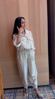 Dinakshie Priyasad feet photo 3