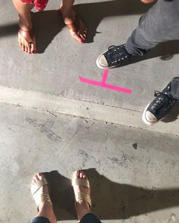 Diora Baird feet photo thumbnail