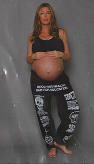 Diora Baird feet photo thumbnail