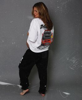 Diora Baird feet photo thumbnail