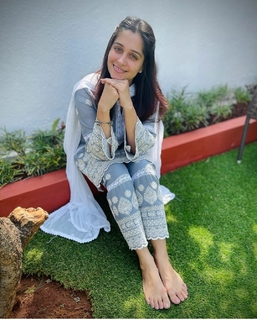 Dipika Kakar feet photo 6