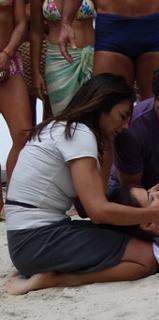 Dira Paes feet photo thumbnail