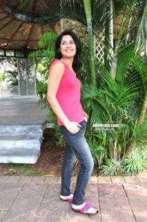 Disha Pandey feet photo 8