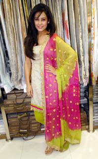 Disha Pandey feet photo 5