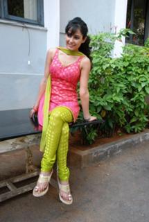 Disha Pandey feet photo 1