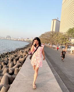 Disha Pandey feet photo 13