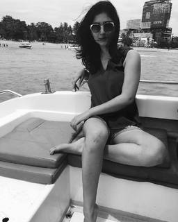 Disha Parmar feet photo 12