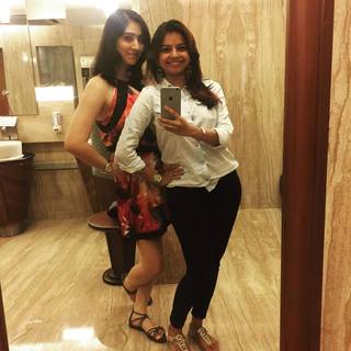 Disha Parmar feet photo 7