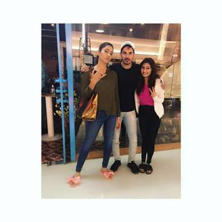 Disha Parmar feet photo 20