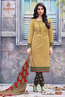 Disha Parmar feet photo 4