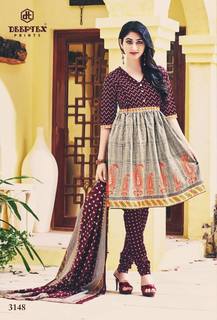 Disha Parmar feet photo 6