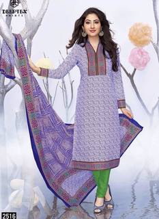 Disha Parmar feet photo 5
