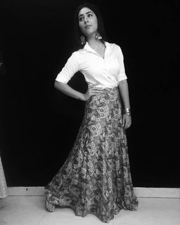 Disha Parmar feet photo 4