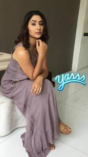 Disha Parmar feet photo 3