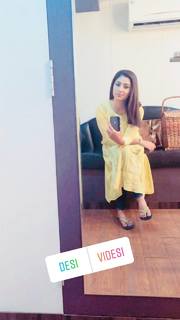Disha Parmar feet photo 19