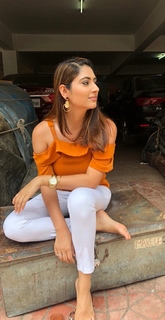 Disha Parmar feet photo 7