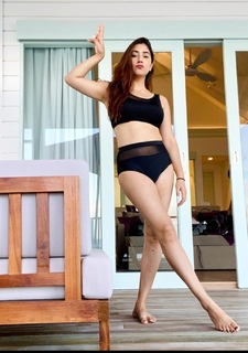 Disha Parmar feet photo 12