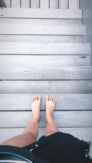 Disha Patani feet photo thumbnail