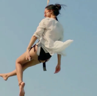 Disha Patani feet photo thumbnail