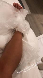Disha Patani feet photo thumbnail