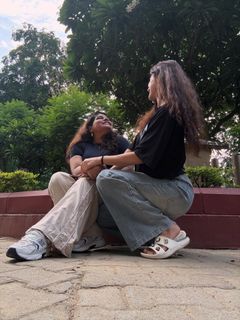 Disha Patani feet photo thumbnail