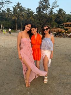 Disha Patani feet photo 7