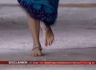 Disha Vakani feet photo 7