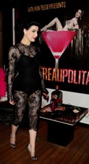 Dita Von Teese feet photo thumbnail