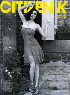 Dita Von Teese feet photo thumbnail