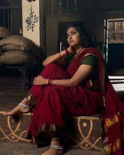 Divi Vadthya feet photo 7