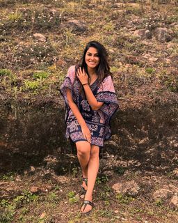 Divi Vadthya feet photo 20