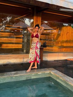 Divi Vadthya feet photo 7