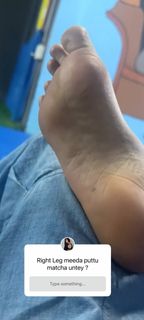 Divi Vadthya feet photo 11