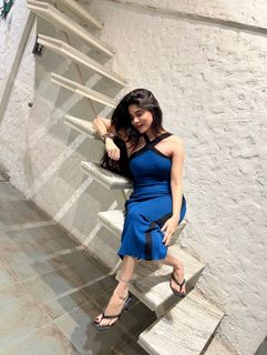 Divya Bharathi feet photo 19