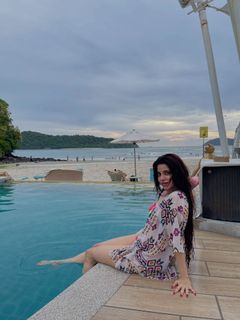 Divya Bharathi feet photo 8