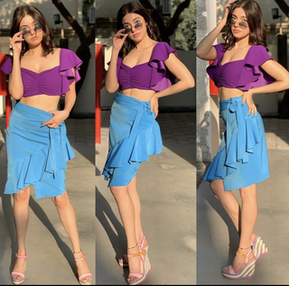 Divya Khossla feet photo thumbnail