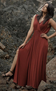 Divya Pillai feet photo 3