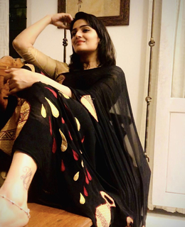 Divya Pillai feet photo 12